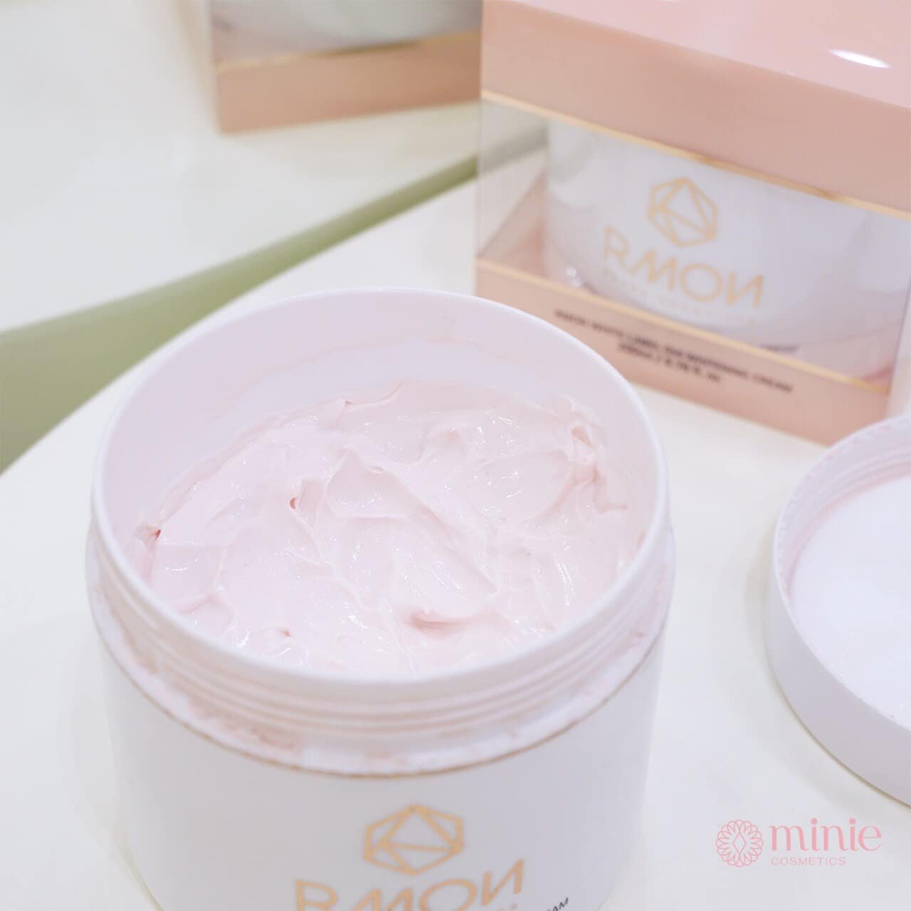 Kem Dưỡng Trắng Da Body Rmon White Label Dia Whitening Cream