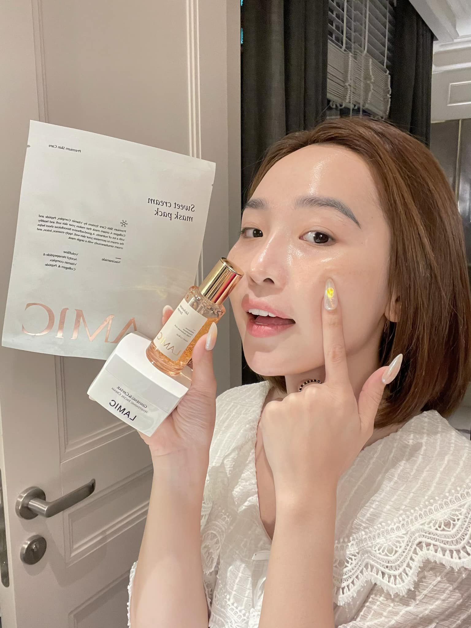 Serum cấp ẩm, hỗ trợ dưỡng trắng và phục hồi da botox tươi LAMIC 35ml