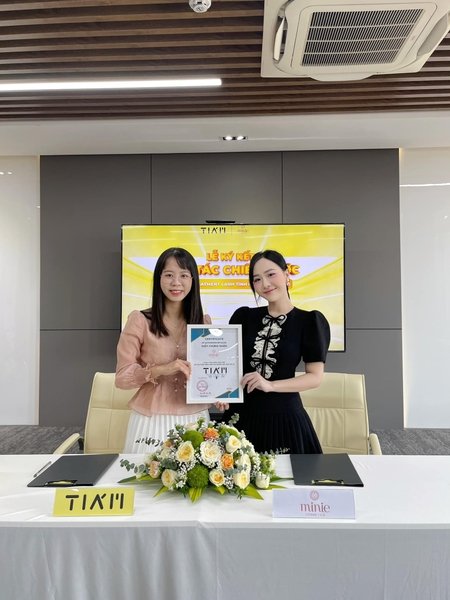 doi-tac-chien-luoc-cua-minie-cosmetics