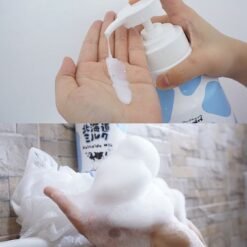 Sữa tắm dưỡng ẩm và sáng mịn da Hokkaido Made In Nature 700ml